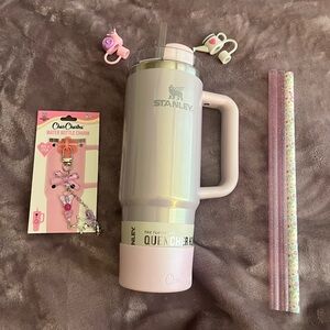 Stanley Target Exclusive Quencher Tumbler - Aster 30 oz